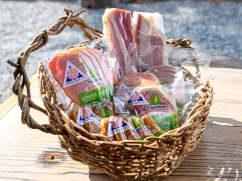 財団 ハムベーコン